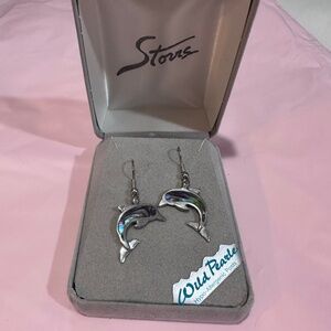 New In Box Leaping Silvertone Dolphin Dangle Earrings Wild Pearle Abalone